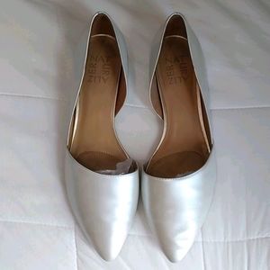 Naturalizer Samantha Flat in White Pearl